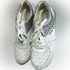 Women’s Micheal kors shoes